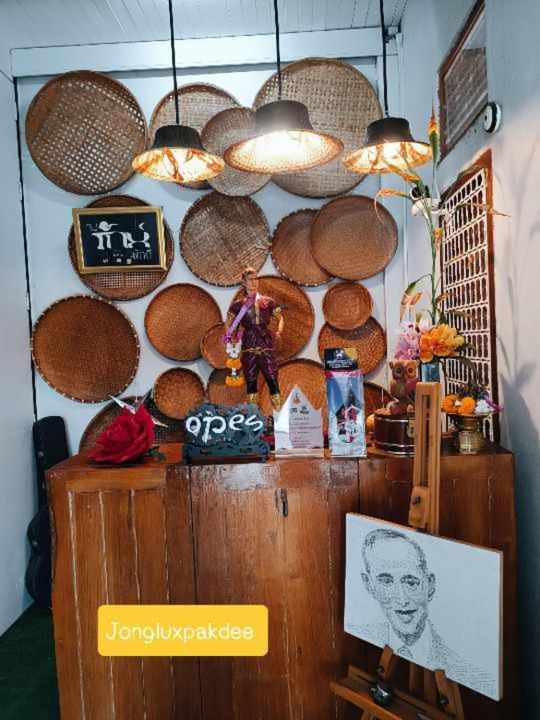 Jong Lux Pak Dee Bed and Breakfast Uttaradit Εξωτερικό φωτογραφία