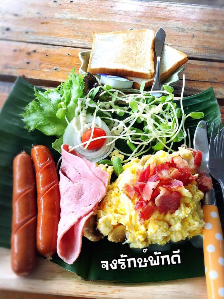 Jong Lux Pak Dee Bed and Breakfast Uttaradit Εξωτερικό φωτογραφία