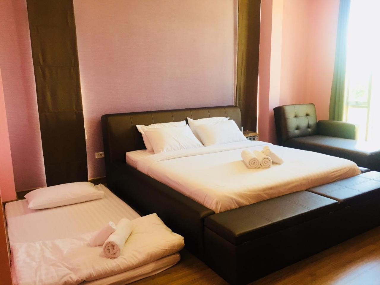Jong Lux Pak Dee Bed and Breakfast Uttaradit Εξωτερικό φωτογραφία